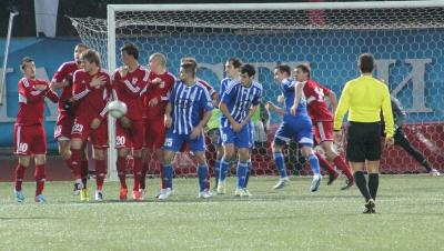 Рязанская «Звезда» дома уступила саратовскому «Соколу»